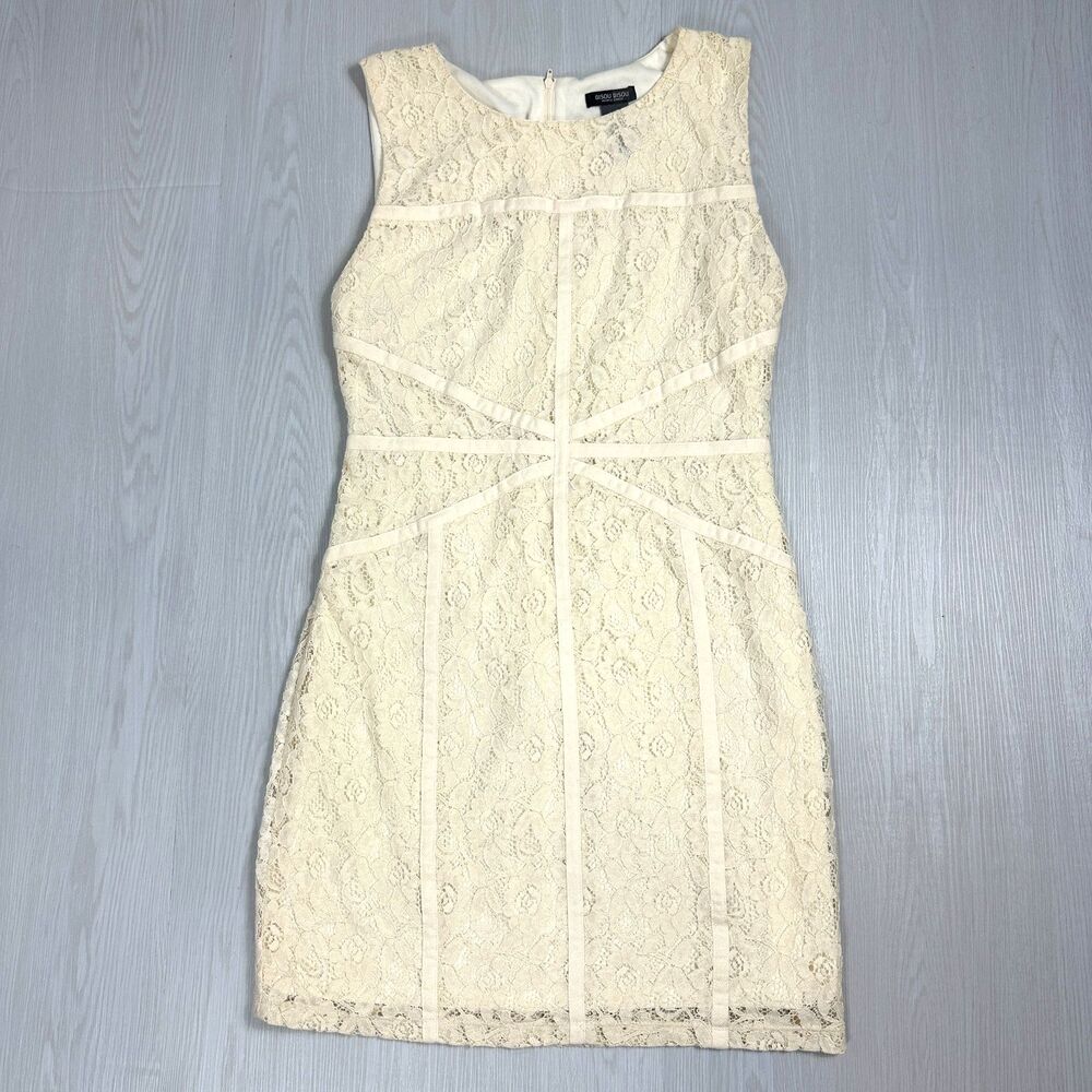 BISOU BISOU Women's 10 Ivory Floral Lace Overlay Ribbon Sleeveless Sheath Dress